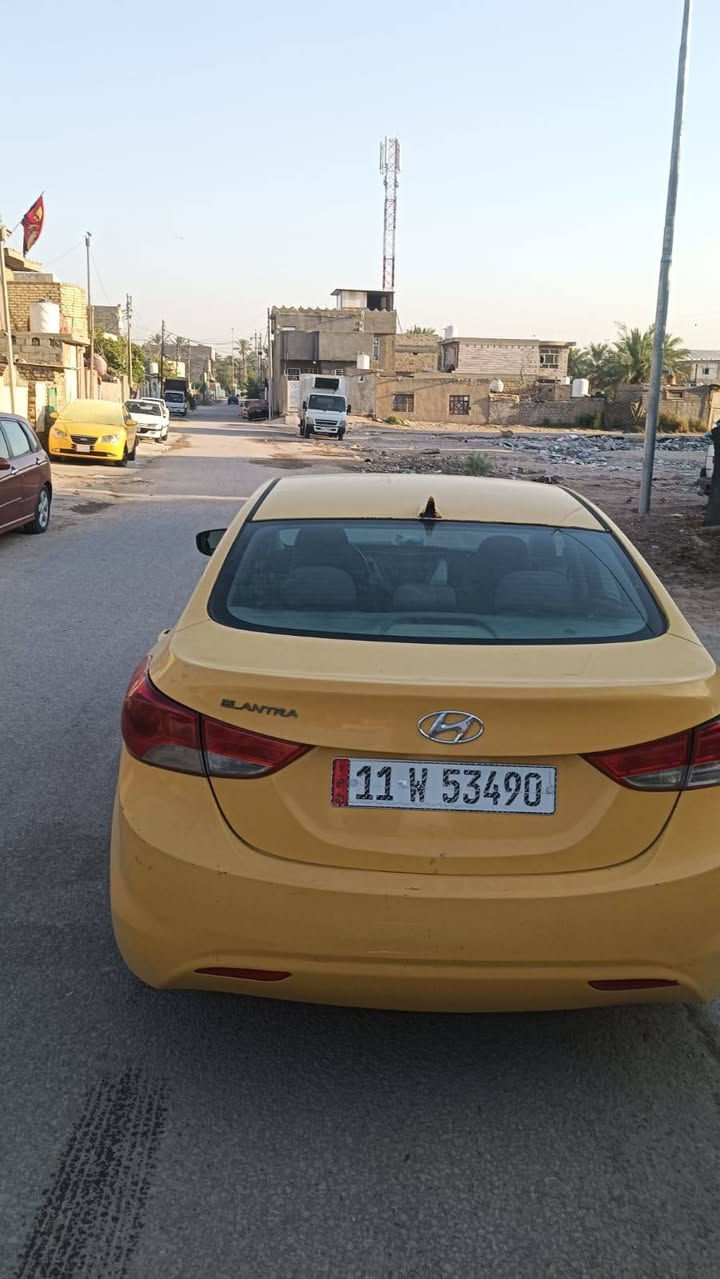 النترا ٢٠١٣ اميركي بسمي حادثه باب خلفيه فقط رقم بغداد مكانه بابل الحله السعر ٩٠ وبيه مجال للشراي للاستفسار الاتصال ***********
