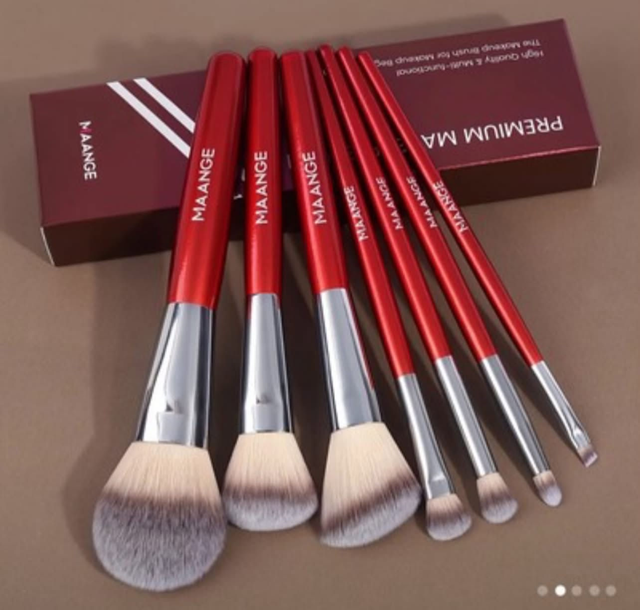 فرچ ماركه 
Mange  توب  سعرهم 5 
6 قطع


**إذا كنت صاحب هذا الإعلان وتريد حذفه لأي سبب، رجاءا أرسل رسالة إلى الدعم الفني**