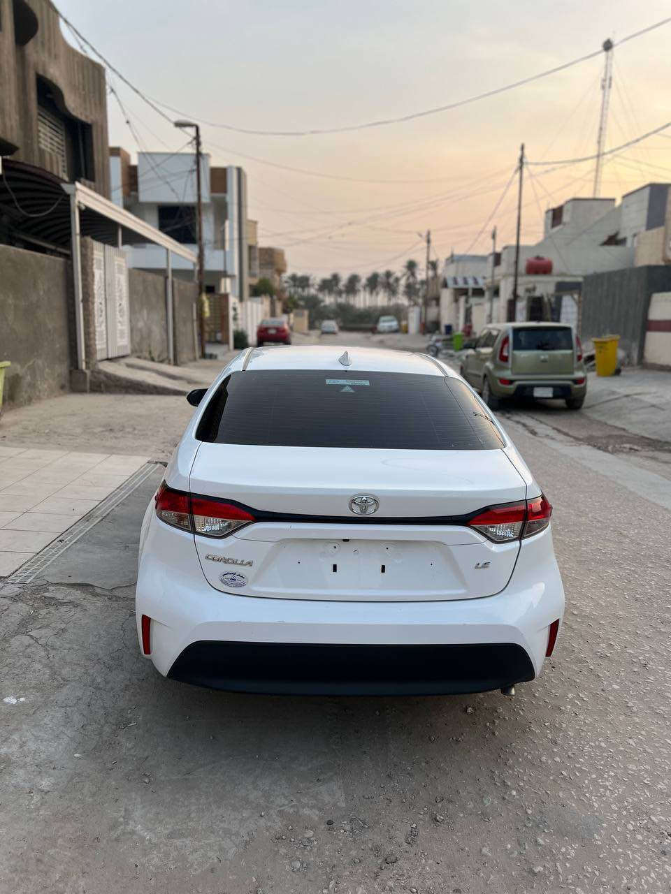 السلام عليكم حبايب 
كورلا 2024 وارد امريكي ايرباك سليم
محرك 2000 المرغوب
رقم بابل الدولي ( هزه وسنويه كله جديد وباسمي شخصياً) 
تحويل مباشر"

مواصفات le 
شاشة كبيره 
رادرات ، توقف ذاتي 
اوتو هولد
قيادة ذاتيه ، تحديد مسار
4 منافذ تايب سي
كشنات مخمل 
والباقي معروف 
حادث السياره ربع الجاملغ وربع البنيد  فقط  والباقي مكفول  وموضح بالصوره.
(السياره خير من الله ماشيه 32 الف )
سعر السيارة : 154 وبيها مجال قليلل
 للتواصل :  *********** حلة, بابل
