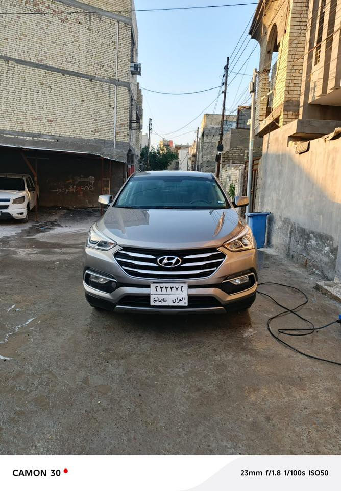 🚗🔥 للبيع – هيونداي سنتافي 2018
نظافة فوق الممتازة من الداخل والخارج

عداد100الف حقيقي فقط

⚙️ المواصفات:

✔️ محرك 2.4 اقتصادي ونشيط

✔️ كفالة محرك وگير على وضع الشركة

✔️ تايرات جدد

🛠 الحالة الفنية والبدن:

🔹 حادث بسيط (بانيد فقط)

💰 السعر: 145

📍 الموقع: بغداد / البلديات 

📞 للتواصل: ***********

فرصة ما تتعوض… سيارة جاهزة للاستخدام بدون مصاريف
