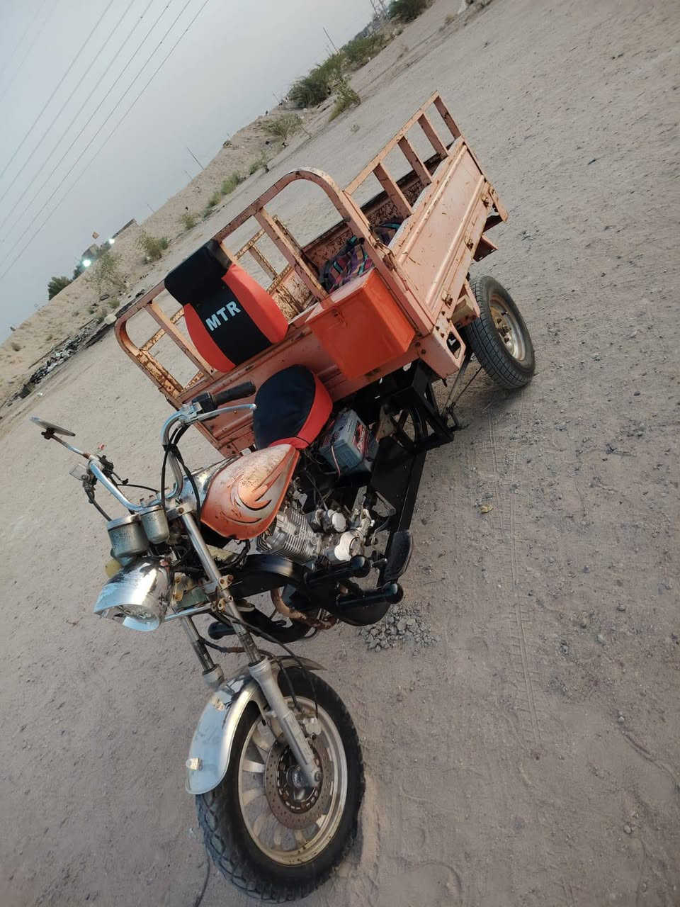 سلام عليكم MTRاوراق مديل2019كفاله ستوته شاصي جديد بس ركبه حاطله باج محرك نضيف بدي نضيف بلادي مامخيس صدر جديد  تخم تاير كهربائيات كله شغاله جدد نكره سلف اكسن جديد باتري جديد سعر950وبيه مجال لشراي عنوان بصره خور الزبير ***********موجود واتساب.
