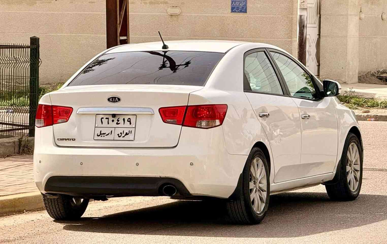 سيراتو2012 خليجي
ماشيه 140 km
سياره جاهزه محرك كير حداديه تخم تاير لايت وبلوجكتر زنون تبريد ثلج شفتات ستيرن المكان النجف المطار شارع علگم للتواصل
جبر ابو سجاد للتواصل 
***********
*********** 
غير متواجد على الفيس
