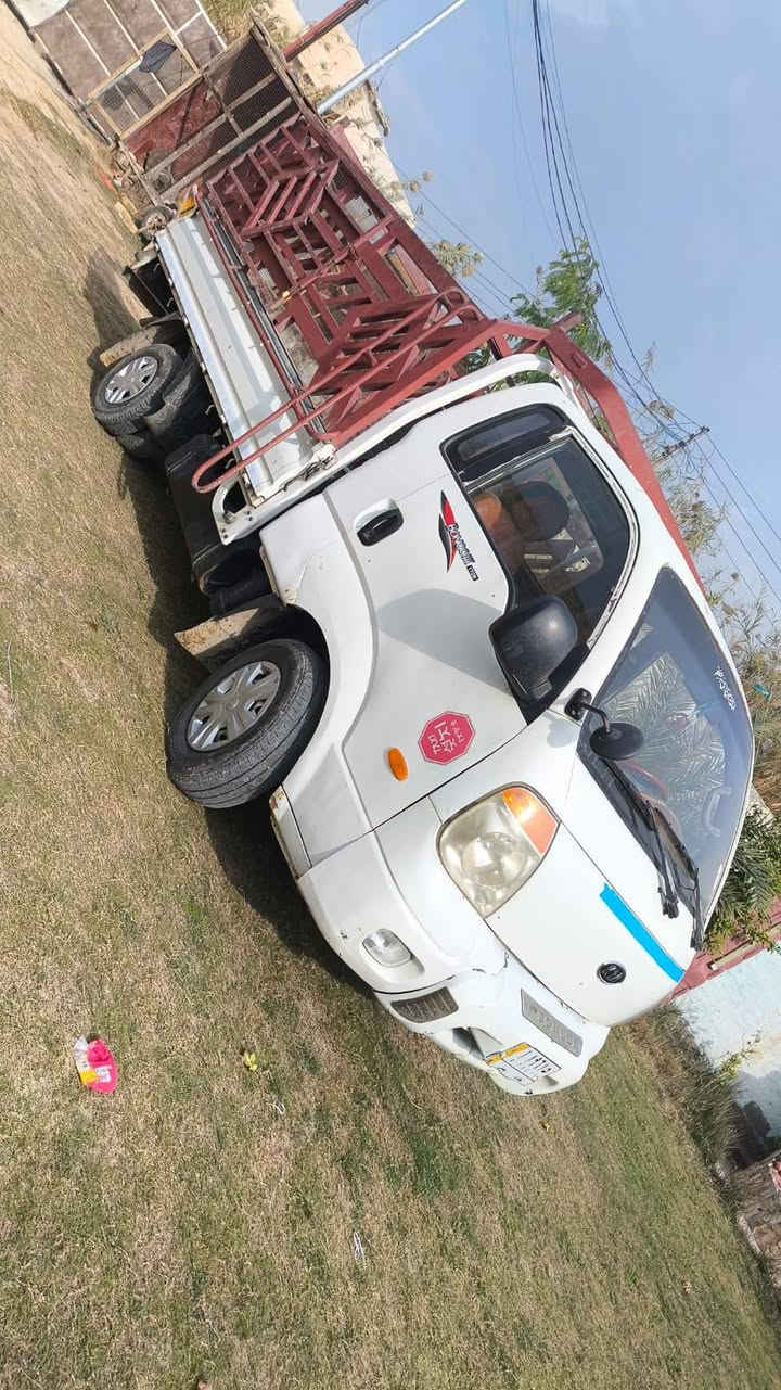 كيا مسكر موديل ٢٠٠٩بلادي مكينه بدون تنقيص المكان بغداد تقاطع النهروان السعر ٩٨وبيهه مجال ***********
