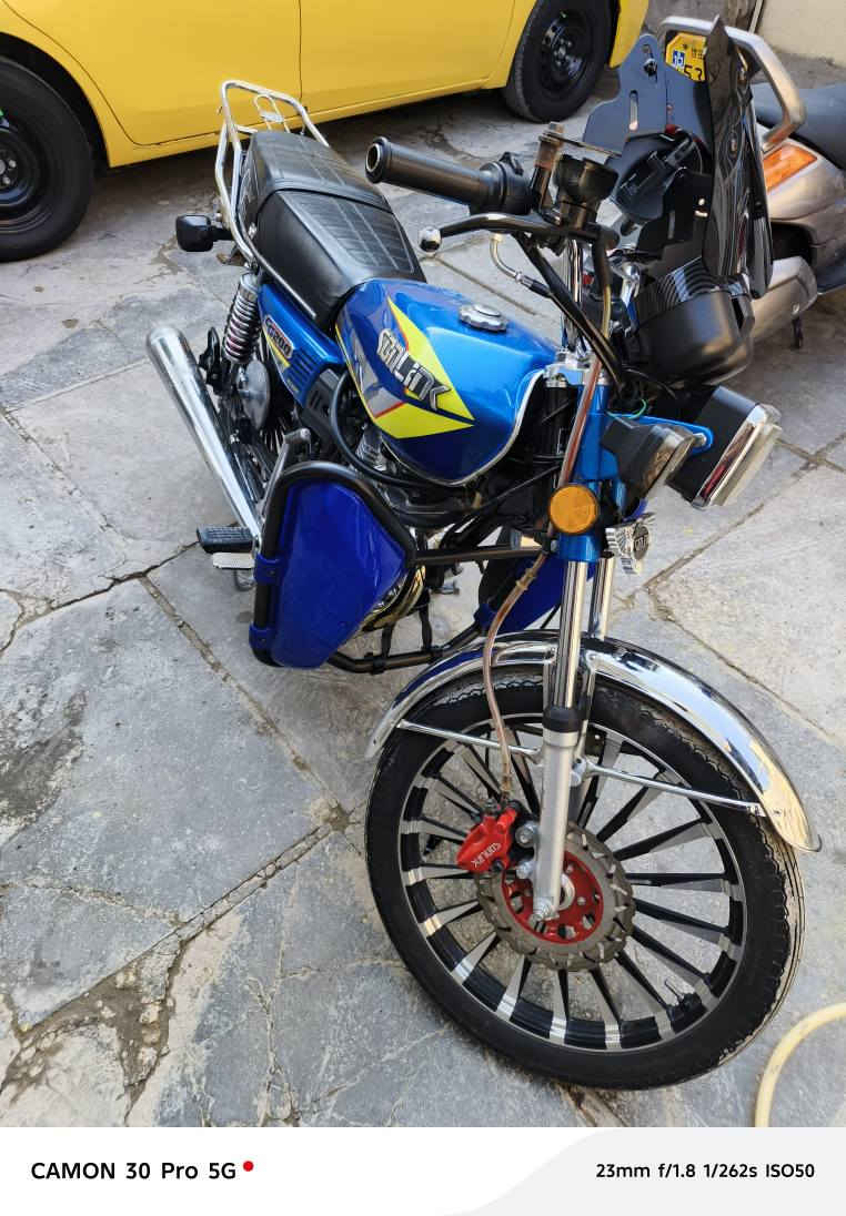 السلام عليكم سولنك موديل 25دراجه كفاله عامه شرط جيب فيتر وفحص كهربائيات كله شغاله دراجه جديده الله شاهد برغي مابيه نقص اوراق اصوليه مكاني بغداد مدينه الصدر السعر 850رقمي *********** بغداد, العراق
