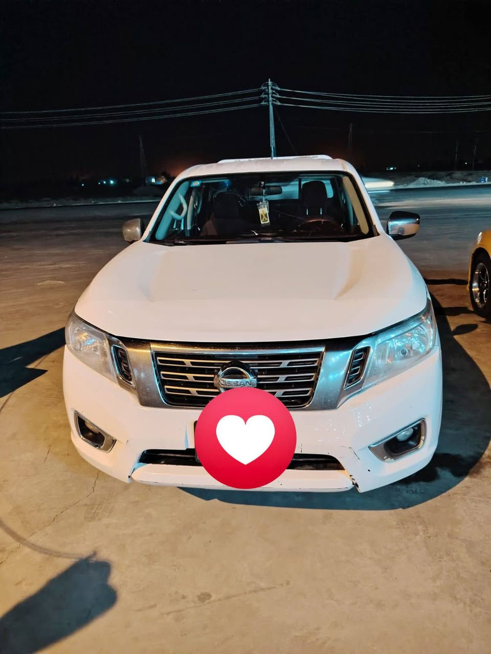 سلام عليكم بيكم نيفاره مديل 2016 سياره جاهزه بيهه ضربه جاملغ امامي صفحت سايق باقي كفاله سياره بسمي رقم دولي هزه ما منتهيه 
الرقم *********** اتصل وبل الخدمه
مكان سياره بصره قرنه
