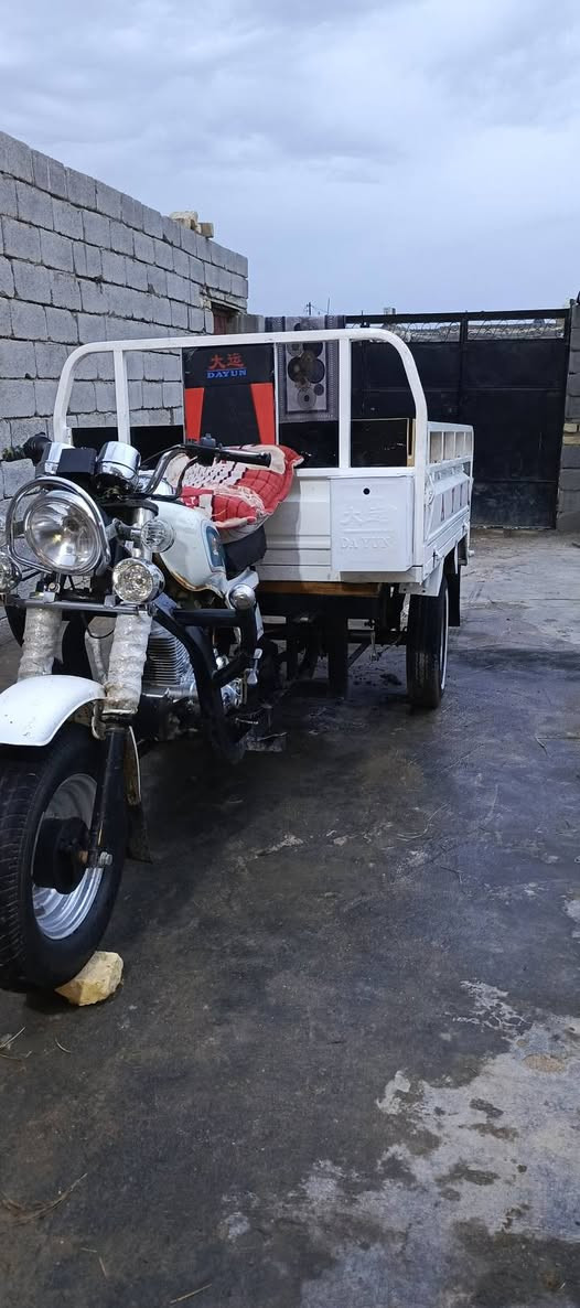 سلام عليكم ستوته البيع مستعجل ع بيعها ستوته موديل 13 
محرك 25 برقي ما مفتوح بي تواير ابو الخطه توني شادهن 
بديها احلى من الصوره شاصي مكفول ستوته اوراق كامله 
السعر 1650 وبيها مجال قليل كلش مكاني ناصريه مركز مدينة صدر رقمي *********** بي وتساب
