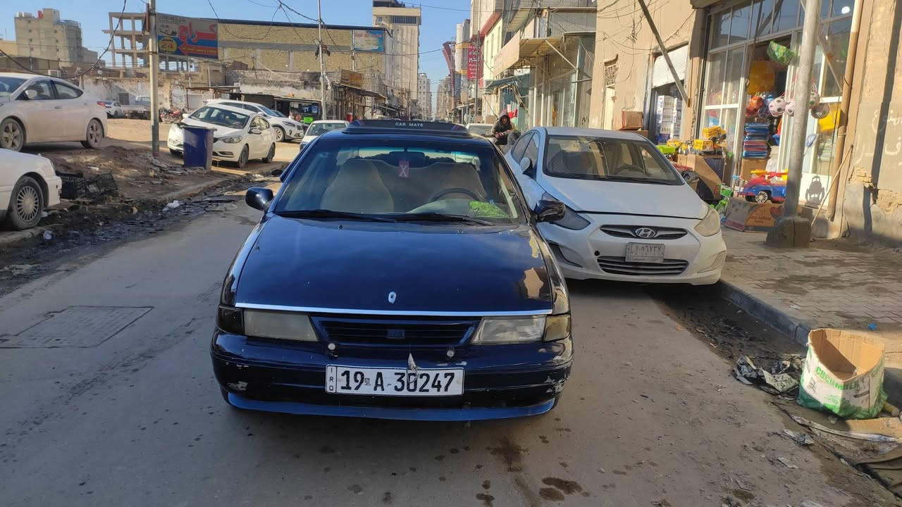 كيه سيفيه موديل 93 رقم كربلاء باسمي رقم انكليزي مصبوغه عام للجماليه مكينه وكير شرط وتخم تاير باتري جديد السعر 25 و مداور ثاني يوم 
***********
