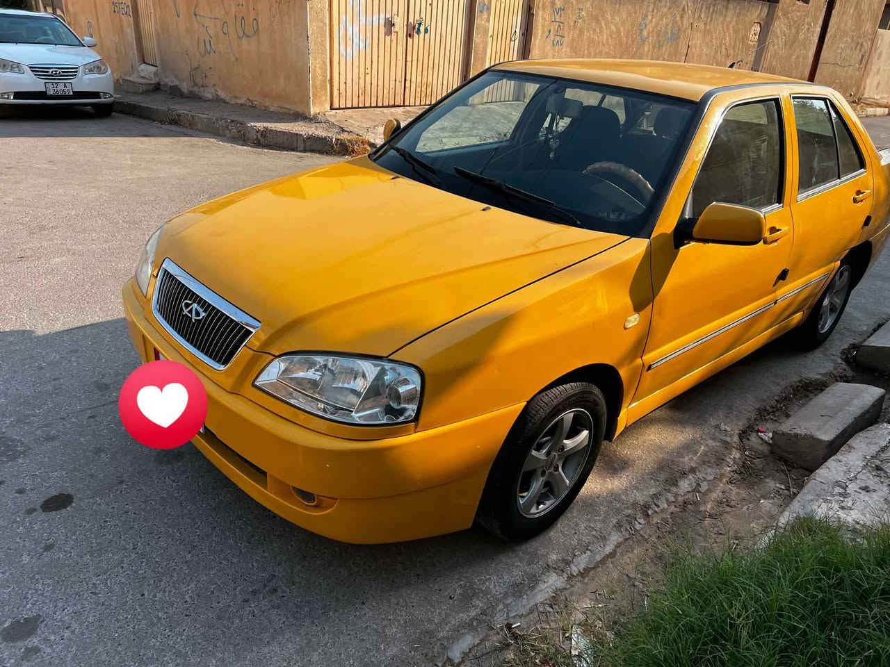للبيع كوين مديل ٢٠١١ رقم نينوى سياره جاهزه بيها صبغ بوند و صندوك مال تقحيل ما بيها أي ضرار ما يعوزها شي  رقم الهاتف ***********
