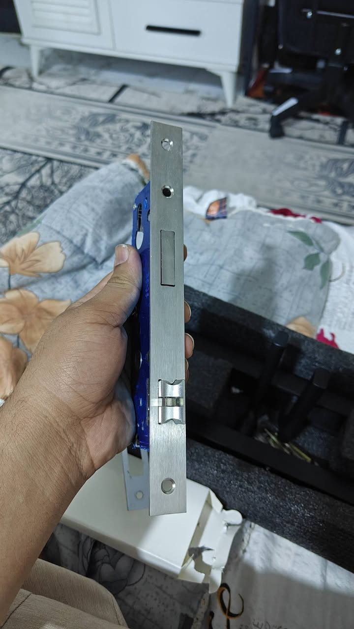 قفل باب ذكي بصمه اصبع  كارت ورمز وعن طريق التلفون جهتين كامل مع ملحقاته سعر الوصل مال شراء مالته 200 الف عراقي عارضه ب 100 وبالعافيه الي ياخذه


**إذا كنت صاحب هذا الإعلان وتريد حذفه لأي سبب، رجاءا أرسل رسالة إلى الدعم الفني**