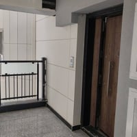 شقة للبيع في مجمع ابن فرناس السكني قرب مرور التاجيات في بغداد الشقة مد...