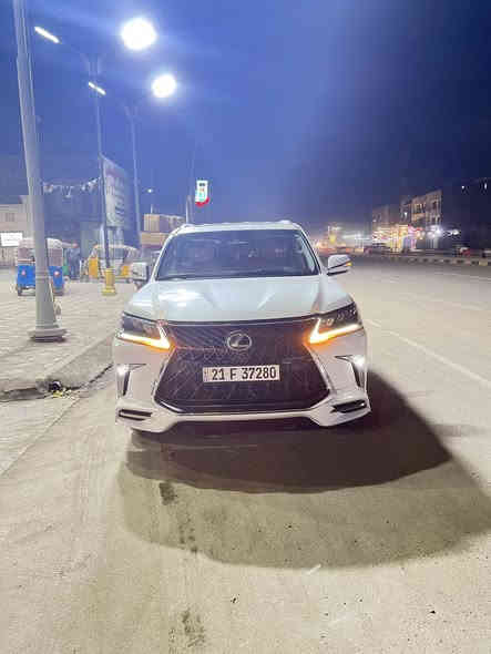 سلام عليكم لكزز للبيع مو ديل 2016 مكفوله كفاله عامه من كلشي مايشه 100 سياره كلش جديده فول مو اصفات للخير يعني مزوعه مو اصفات مكان بغداد رقم سليمانيه بسمي تحويل 
***********
