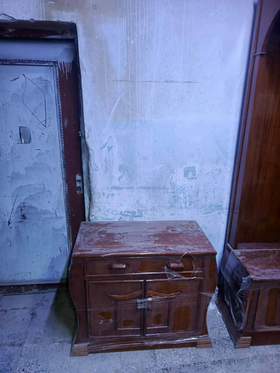 غرفه بورمي ام سته طابقين تزكام
مكان حله ثوره ***********
