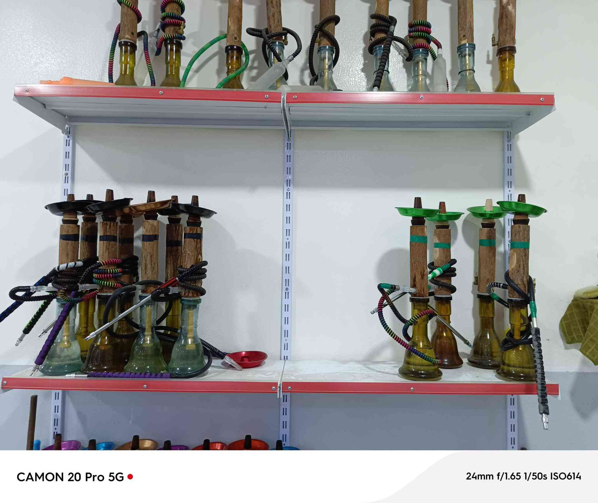 سلام عليكم✋🏿 شباب نراكيل شلون ماتريد عندي بكيفك اختار لى يعجبك تدلل✅ راسلني السعر مناسب من(15)لفوك 
هاي رقمي ***********
سلام✋🏿
