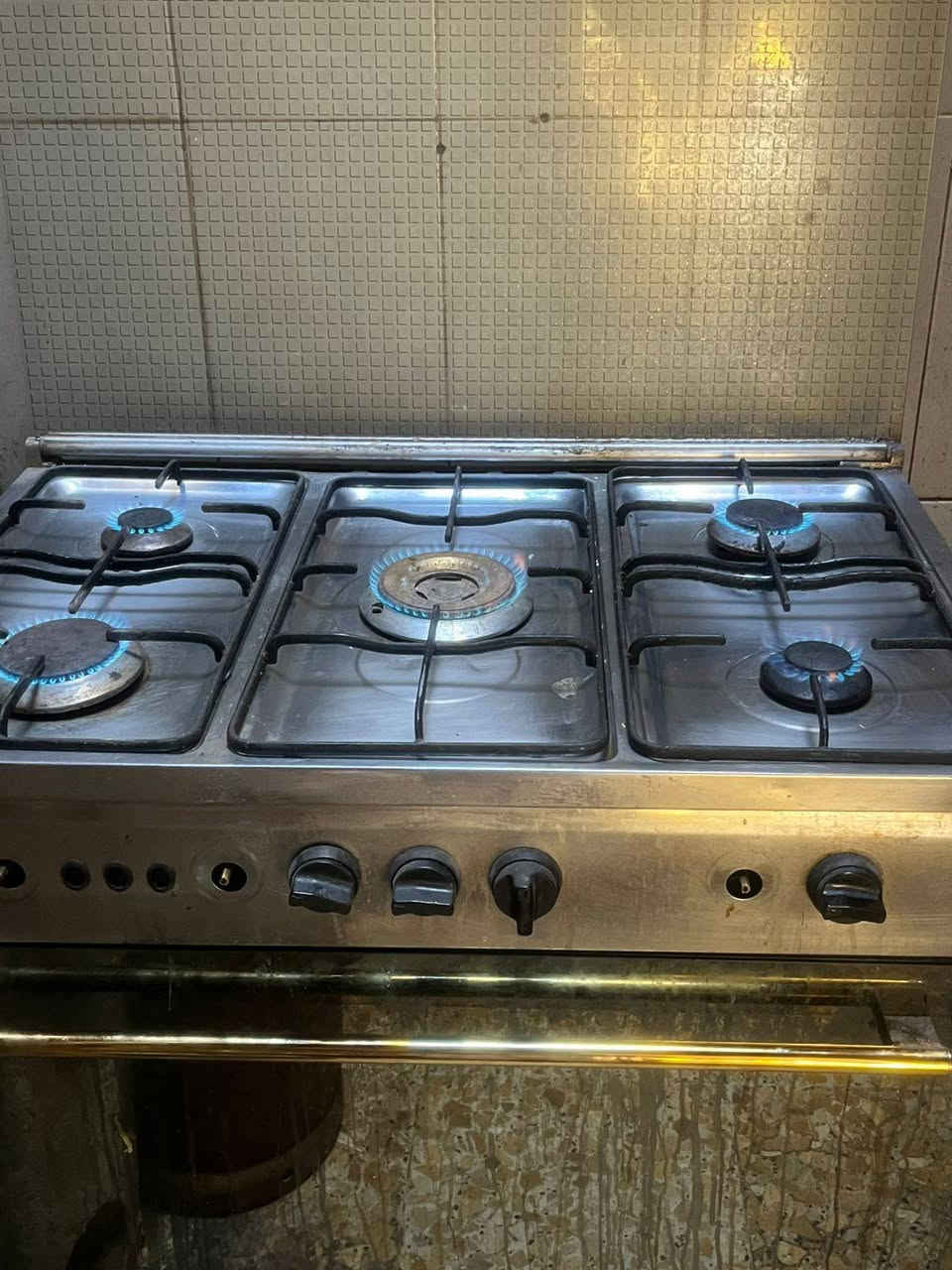 للبيع نظيف شغال 
175


**إذا كنت صاحب هذا الإعلان وتريد حذفه لأي سبب، رجاءا أرسل رسالة إلى الدعم الفني**