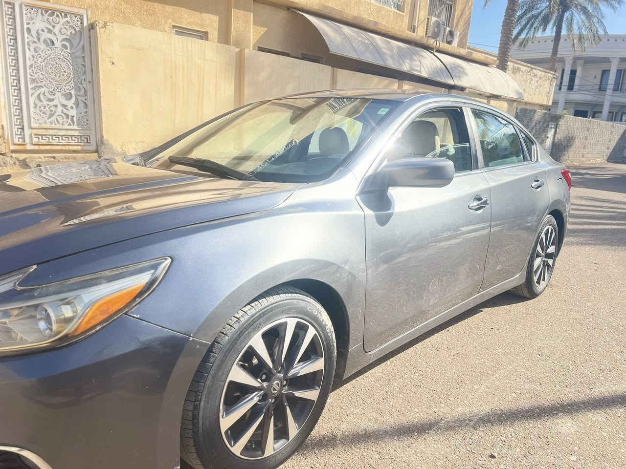 سلام عليكم التما 2017 امريكي كير محرك تبريد كله كفاله صدر جديد تدفئه و تبريد و ضرر السياره فقط صبغ بنيد من دون  دواخل كما مؤشر بالسونر المكان ديالى المقداديه السعر 125 و بيها مجال الرقم ***********
