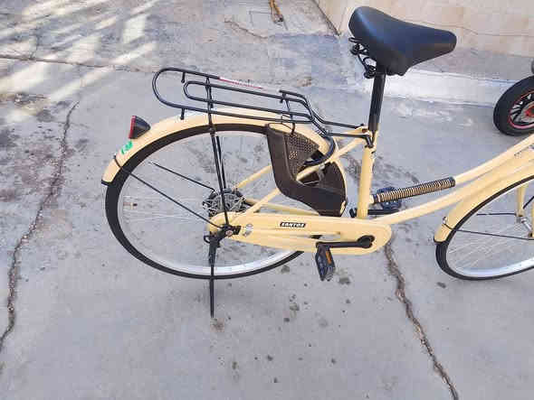 للبيع بايسكل بناتي حجم 26 جديد شركة سانتوس صارلة شهر من نازل سعر خاص او اتصل *********** مكانة صويرة بل شاملة
