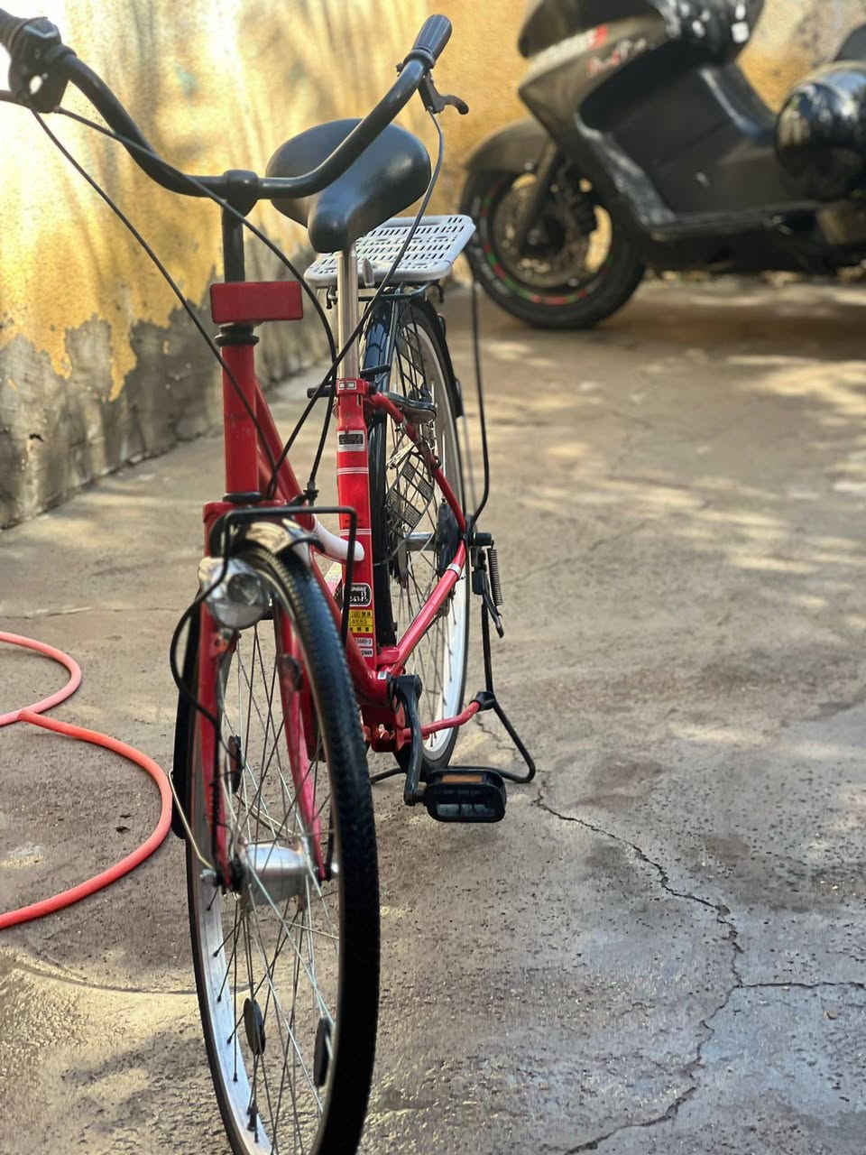 بايسكل للبيع موديل 2021باله ياباني مختم العنوان المحمودية السعر140وبي مجال للشراي ***********ومتواجد خاص
