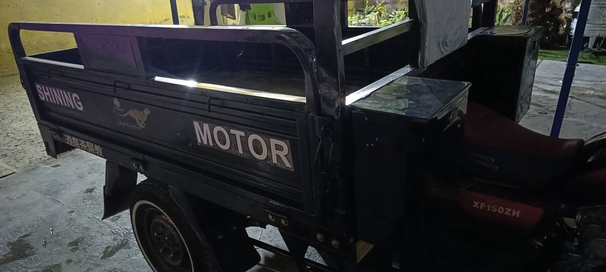 السلام عليكم ورحمه الله وبركاته ستوته صقر موديل 2023 كمرك بلال مكفولة من كلشي مكينه وشاصي وركبه سعرهة2000 وبيها مجال للطيبين رقمي للتواصل ***********
