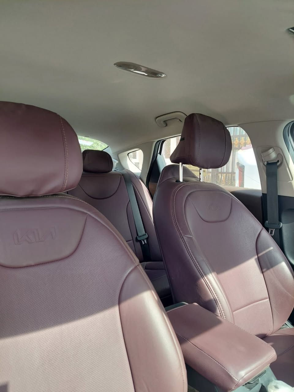 للبيع k4 خليجي 2025 ضمان الدوليه مكفوله كفاله عامه من اي شخط ورصعه / ماشيه 9 / داخل مغلفه جلد / بصمه / موقعي بغداد حي العدل / السعر 196$ وبي مجال بسيط / اتصال ***********
