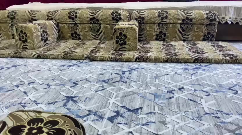 السلام عليكم 
متوفرة گعده عربية نضافة 99%
11 متر + 8 تگيات 
السعر 250 قابل للتفاوض مكان طوبه والنخيله شراي يجي خاص


**إذا كنت صاحب هذا الإعلان وتريد حذفه لأي سبب، رجاءا أرسل رسالة إلى الدعم الفني**