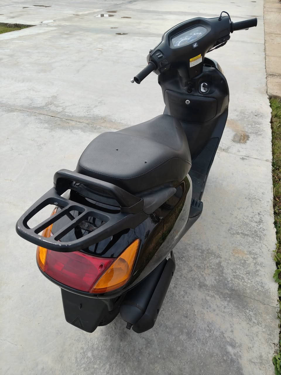 لمتت واحد على واحد رنبه صار يومين من جبته اسعر ملون او انص قفل خاص ما اجاوب ***********
