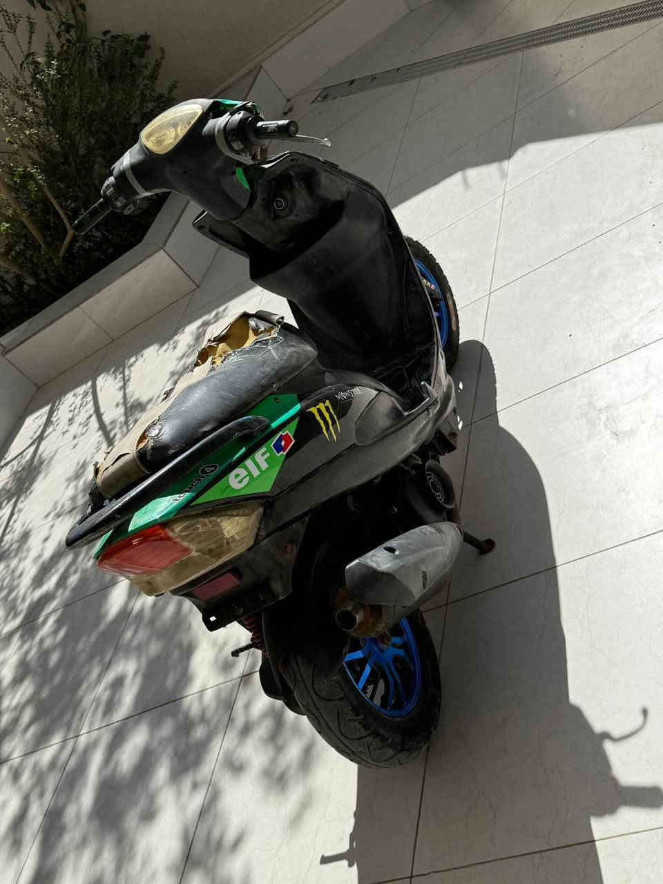 دراجه ماكس عدل كامله مكمله ما ناقصه اي شي تجي وشوف بعينك مكان بصره قضاء المدينه سعر 550 وبيه مجال الاستفسار ***********
