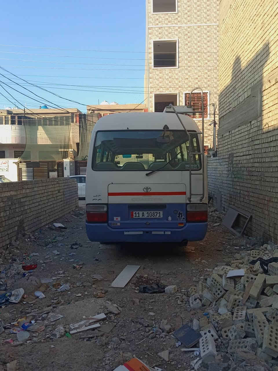 سلام عليكم كوستر مديل 2008 رقم انكليزي مصفره هيئه وغرامات تاخذ صافي قلابي محمور تبريد محور مال بصره السعر 230$ الاستفسار اتصل( ***********  )
