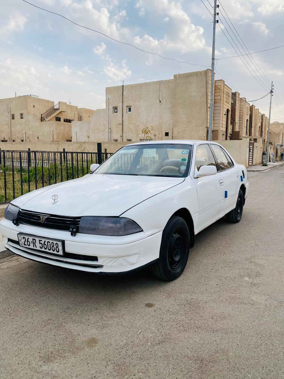 سلام عليكم للبيع كامري موديل 1994 كير محرك صدر تايرات كهربائيات كلهن شرط سياره نضيفه ماناقصها شي السياره بيها صبغ قطعتين بدون دواخل صدر امامي خلفي جديد رقم صلاح الدين دولي سنويه جديده شرط التحويل والغرامات مكان السياره صلاح الدين تكريت السعر 41 وبيها مجال للاستفسار اسيا ***********
