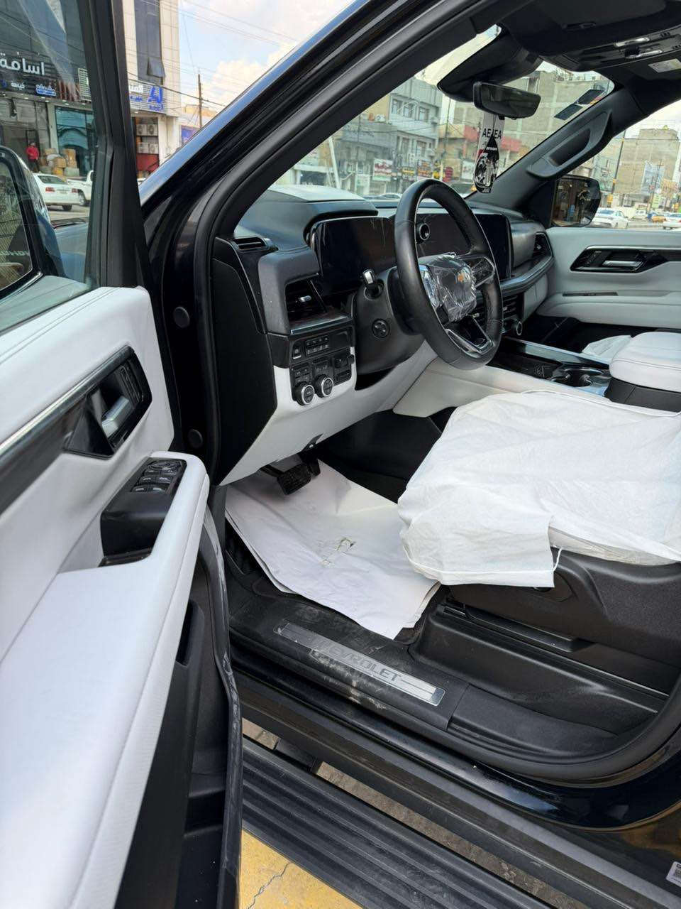 سلام عليكم تاهو موديل 25 ماشية 29 الف بغداد. جديدة مغلقة ببي أف بريميرا اعلى مواصفات وفول الفول السعر. المطلًوب 69 الف مكانهه السيدية 
*********** بغداد, العراق
