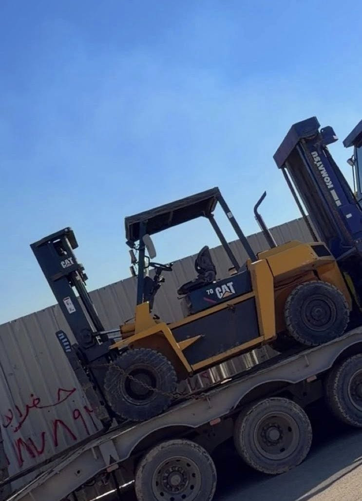 ياسر الإبراهيمي بيع وشراء وتأجير كافة أنواع الرافعات الشوكيّة وبكافة الأحجام من ٣ طن إلى 10 طن 

للاستفسار ***********
