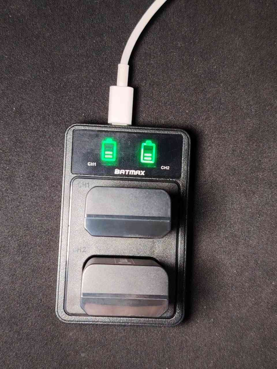 السلام عليكم متوفر كمية  بطاريات كامرة سوني السعر 20 مع الشاحن 
وعندي توصيل


**إذا كنت صاحب هذا الإعلان وتريد حذفه لأي سبب، رجاءا أرسل رسالة إلى الدعم الفني**