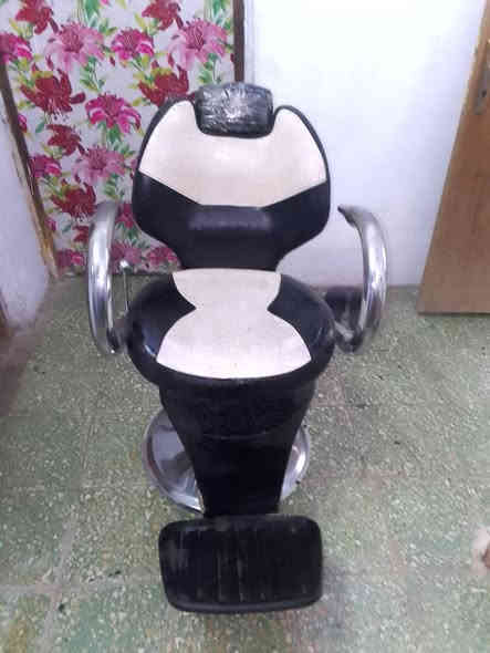 للبيع السعر 125 الف اوبي مجال مكاني بغداد السعله للتصال *********** وتساب وخاص وتصال متوفر
