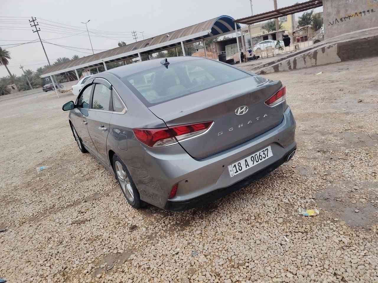 السلام عليكم سوناتا موديل ٢٠١٨ رقم بابل وارد أمريكي بيه بارد بل باب وصبغ جاملغ الخلفي بل داير سيارة كلش حلوه بصمه تشغيل مكينه ٢٤٠٠ السعر ١٣٢ بيه مجال مكان بابل الكفل رقم ***********
