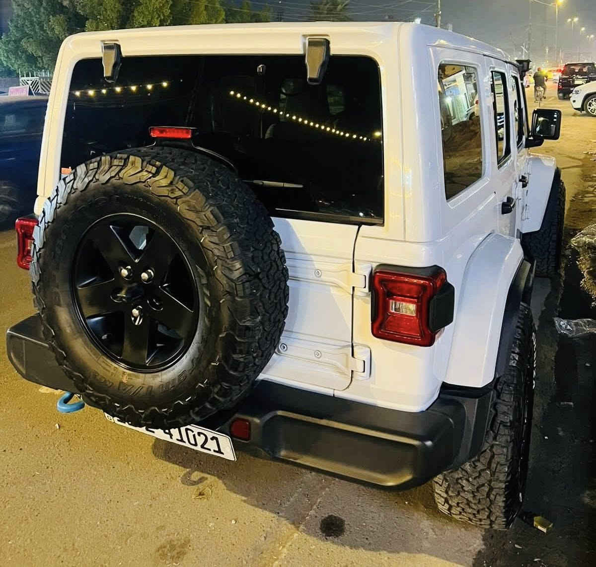 جيب رانكلر مديل 2024
السياره  Jeep Wrangler 4xe 2024 2.0L 4 plug-in

حجم المكينه : 2000 تيربو + هايبرد + بلكن شحن خارجي

القدرة الحصانية 375 حالة حال الهيمي 

الشحن يمشيك 30 ميل

المسافه المقطوعه :34 الف 

الحادث  بسيط 
                      

#المواصفات 

1.قماره تتفصخ اصير كشف
2.بصمه  تشغيل وابواب 
3.لوكير
4.كشافات 
6.شحن خارجي
7.بكلايت لد 
8 . شاشه
9.سستم صوت دمام خلفي + امامي 
10.لايتات زنون هايلوجين
11.كشنات جلد اسود بلادي 
12.سقق اسود بلادي 
13. تحكم استرين
14. ويل حجم 19
15. كامره خلفيه 
16. دوسات 
 

مكان السياره بابل 
***********
