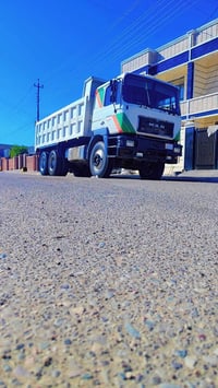 لوري مان صقر للبيع موديل ١٩٩١ شاصي غير مكفول  مجموعه نص GF كير برميل 1...