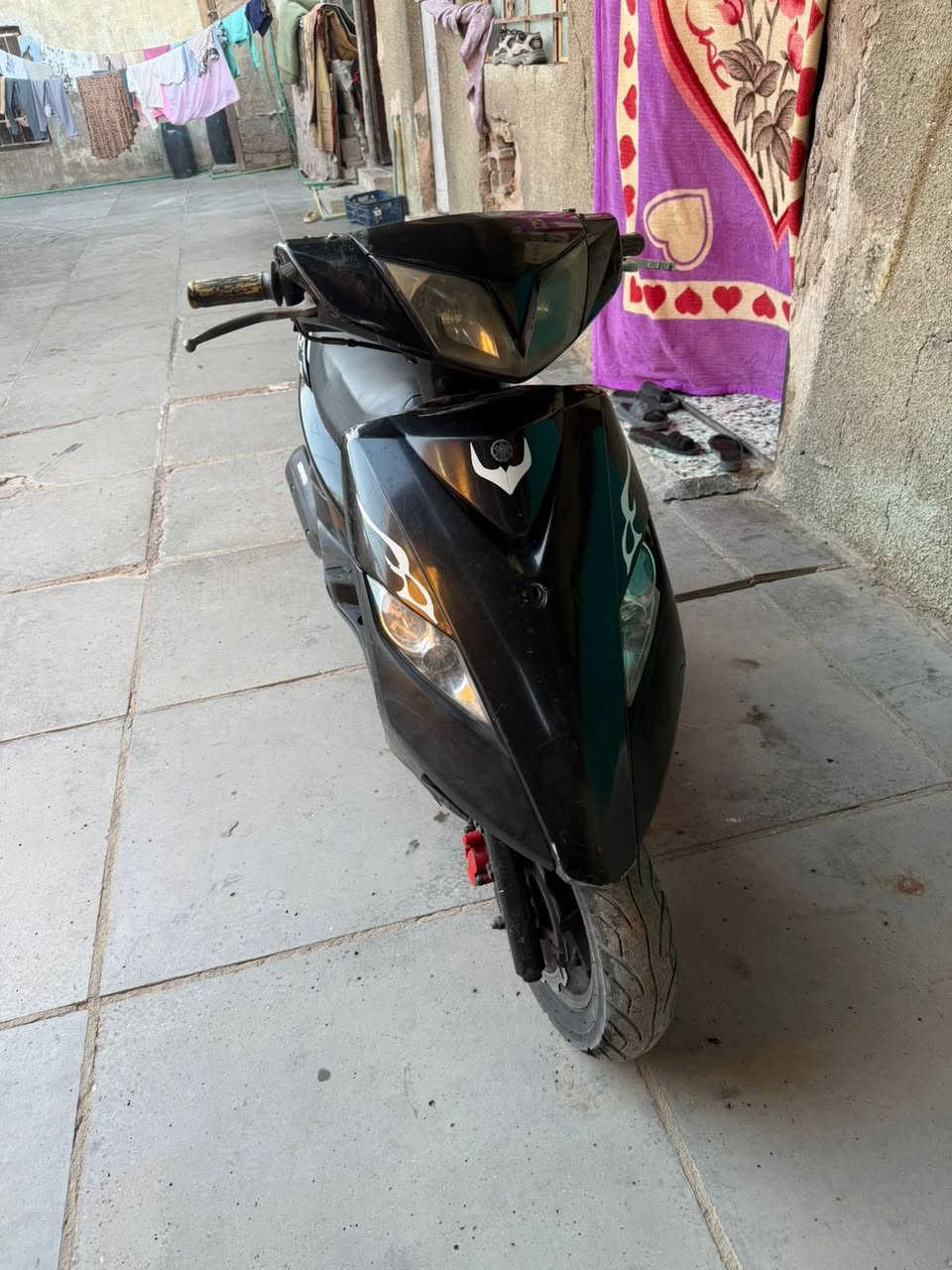 سلام عليكم شباب دراجه ثعلب سرعه 140 لبيع دراجه نضيفه مكينه خير من الله ***********
