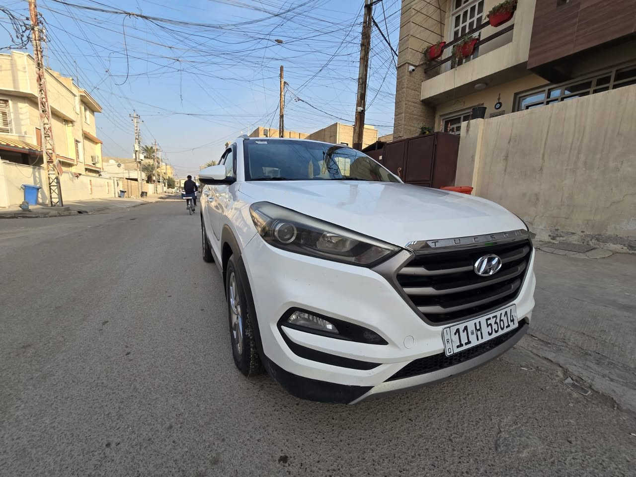 السلام عليكم توسان للبيع موديل 2017بيهة مكانات صبغ السعر 122 هاتف ***********
