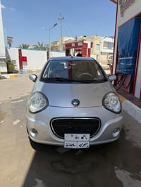 باندا • مكينة ١٤٠٠ • اوتوماتيك