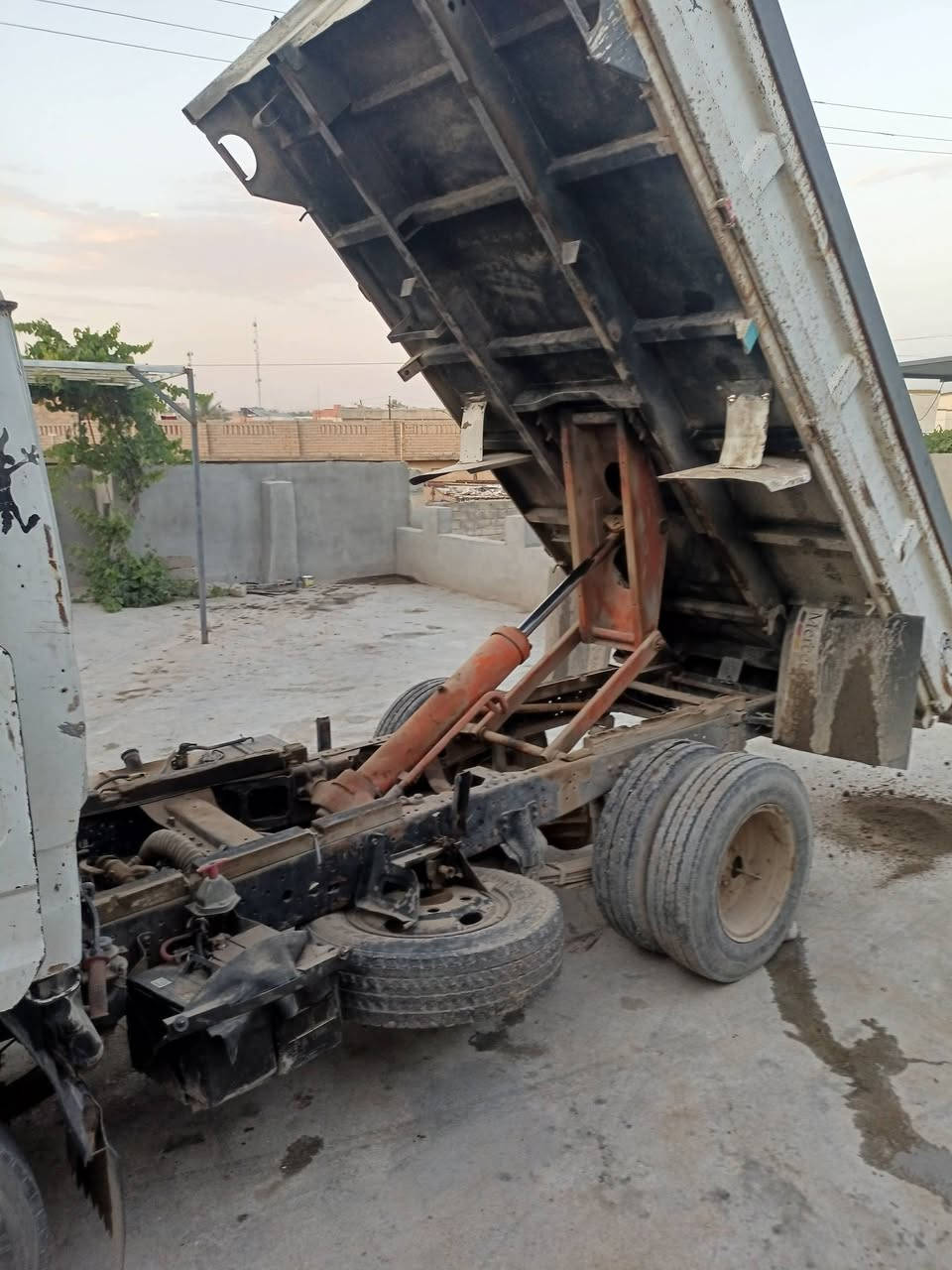 السلام عليكم ، داينا قلاب رقم ديالى دولي سنوية 2030
سيارة جاهزة تحويل شرط مكان السيارة صلاح الدين /الشرقاط 
السعر 60 ومجال قليل
***********
