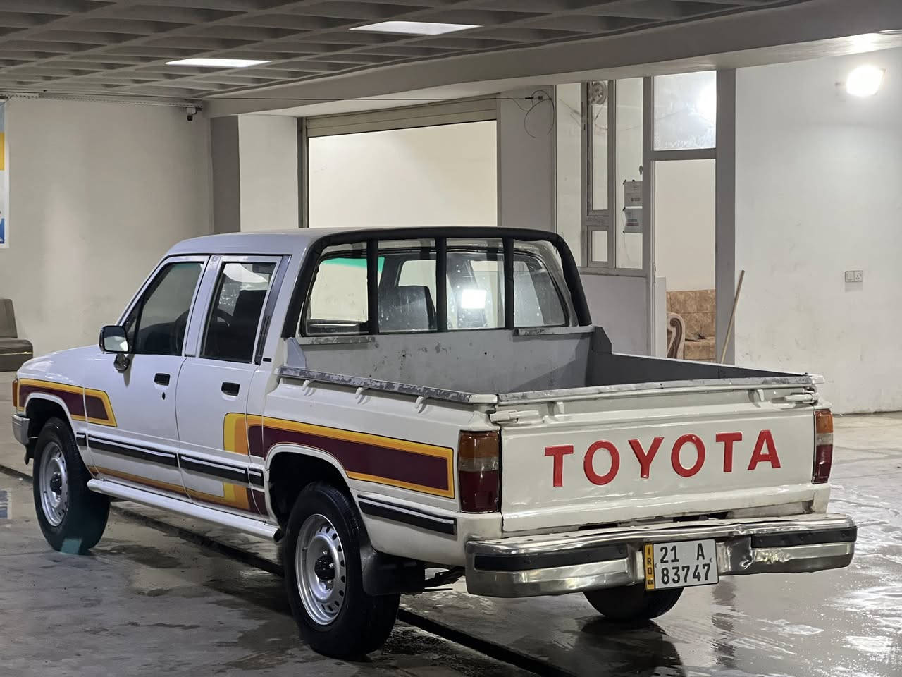 ئەم توێتا جوانە بۆ فرۆشتن مۆدێلی ١٩٨٨ مەکینەو گێڕی بە شەرتی دە فیتەر یەک دینار مەسروفی تیا نیە نە زەربەی هەیە نە لێدران هەموو گیانی بەشەر کامل سبووخ کراوە لە سەر ساقی ڕەقەم و سەنەی تا ٣١ بەناوی خۆمانەوەیە تازەیە چوار تایەی لۆکی لە سەرە ماڵی دۆستە 
نرخی ٤٨ گڵا و ماعمەلە 
ژ.م


**إذا كنت صاحب هذا الإعلان وتريد حذفه لأي سبب، رجاءا أرسل رسالة إلى الدعم الفني**