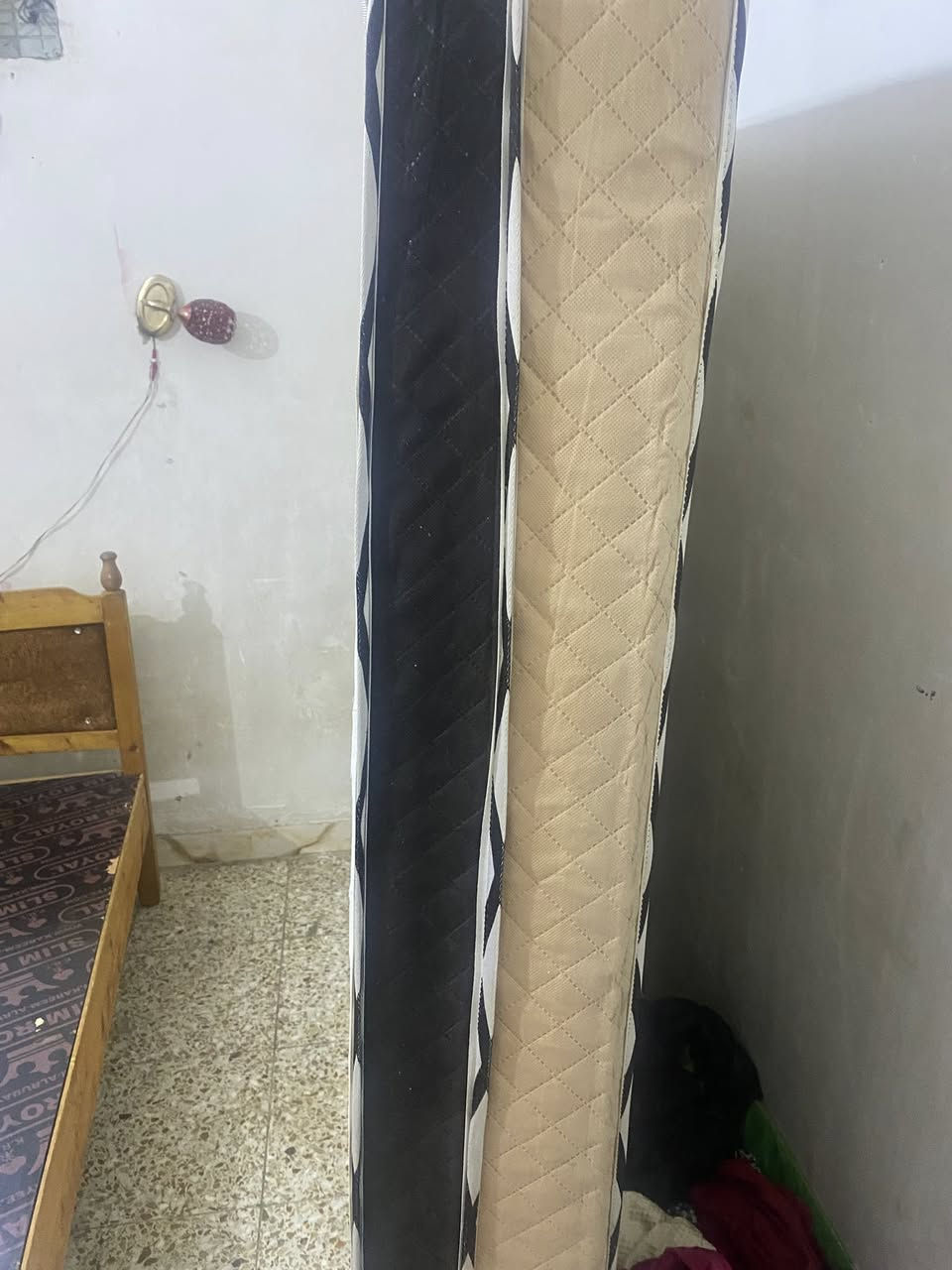 دوشك طبي ذو وجهين مع جربايه  عراقيه   نفرين.% عنواني بغداد البلديات. شارع المضمار
شغل عراقي مضبوط 
قياس الجربايه. الطول 190
العرض. 160 
السعر  220 وبيه  مجال 
***********
