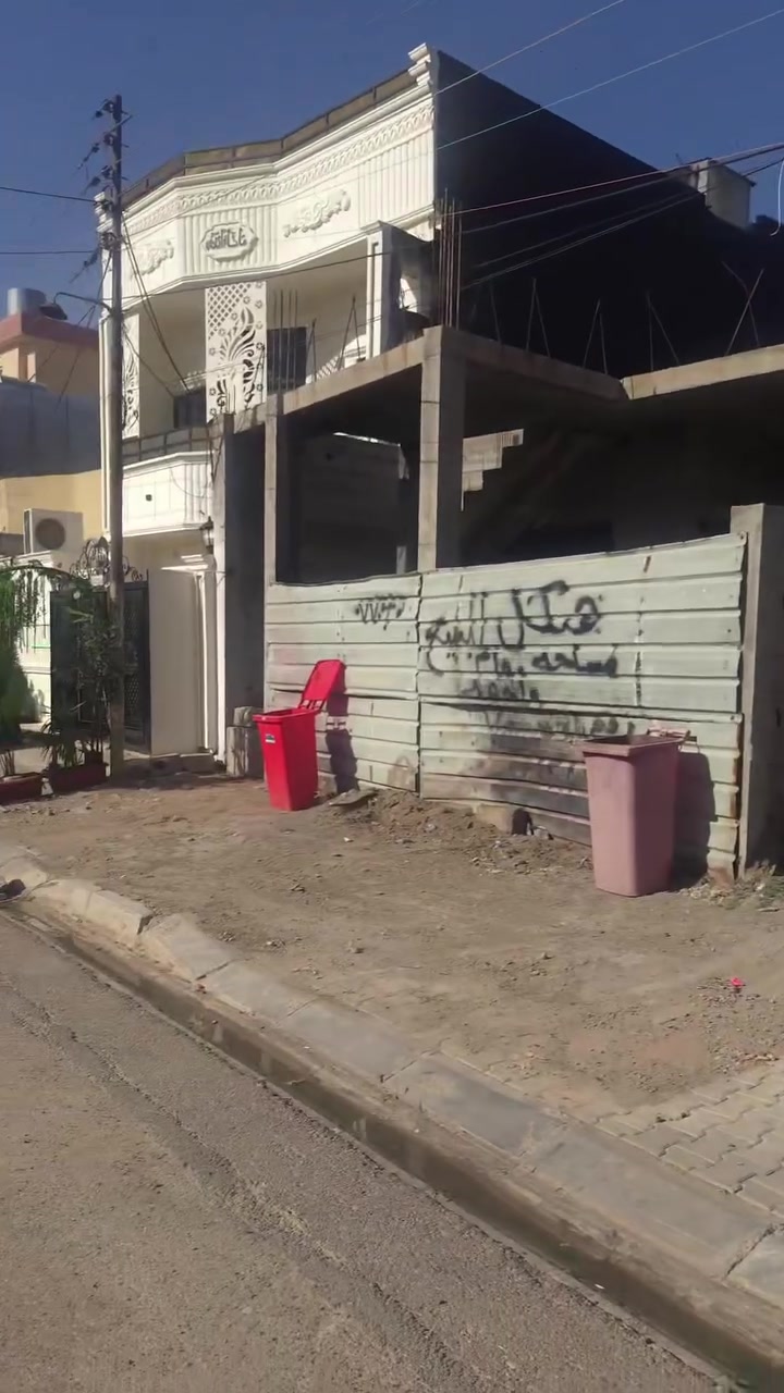 قطعه طابو صرف مساحه ١٥٠ واجه ٧ونص
شارع سايدين 

السعر١٠٩ مليون معه المجال 

موقع القطعه  كركوك حي الواسطي قرب بانزبن خانة النفق 

للاتصال والاستفسار مراجع مكتب الهيبه 
***********
