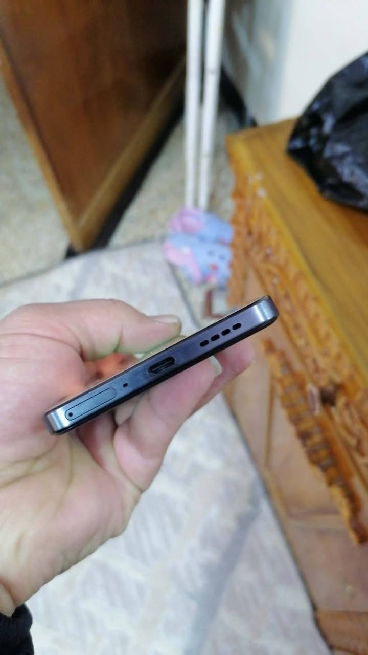 سلام عليكم ورحمة الله وبركاتة
جهاز ريلمي  جي تي، 7 
GT7 
 جهاز معرؤف ميحتاج اذكر موصفات جهاز 
اريد ابيعة جهاز نظيف حيل حيل بدون شخط واحد فقط ويا شاحنة مالتة أصلية 120 وات 

انطي سعر عجبني بعتك 
لان الأسعار معرف صراحة


**إذا كنت صاحب هذا الإعلان وتريد حذفه لأي سبب، رجاءا أرسل رسالة إلى الدعم الفني**