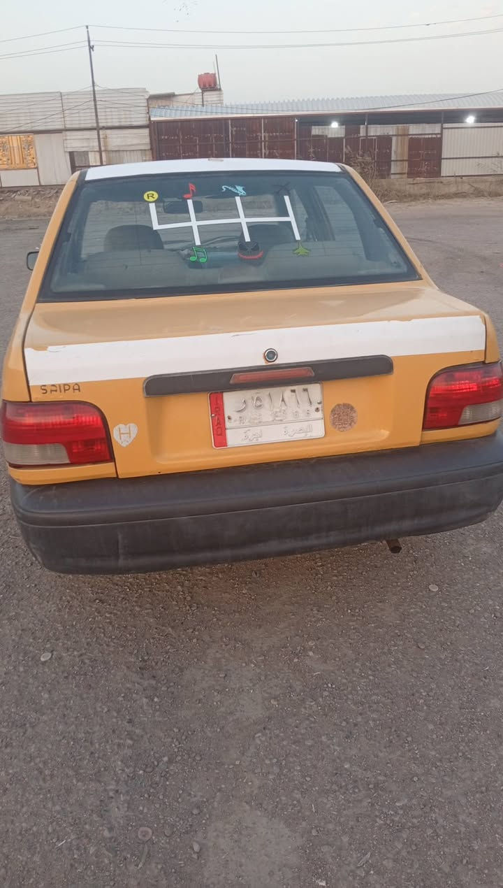 بسم الله الرحمن الرحيم اللهم صلي على محمد والي بيت محمد 
سيارة سايبة موديل 15رقم بصرة الماني سنوية سكنل عضم عاج 
مكينة وكير جدد حدادية زينة 90/100 تايرات زينات  كهربائيات كلها شغالة بدون راعي اتكفل عشائر وقانون سعرها 12ورقة وبيها مجال حك جيتك بس عنواني بغداد مدينة الصدر هاتف ***********
مال واحد يشتغل بيها على باب الله 
سيارة زينة وجاهزة لاتنسى موديلها 15. وسعرها 12 السنوية مصورها وية الصور
