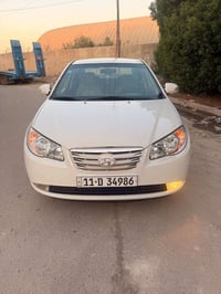 النترا 2011 خليجي مكينه 2000دوش ، بيها اربع قطع صبغ فقط بدون دواخل، سي...