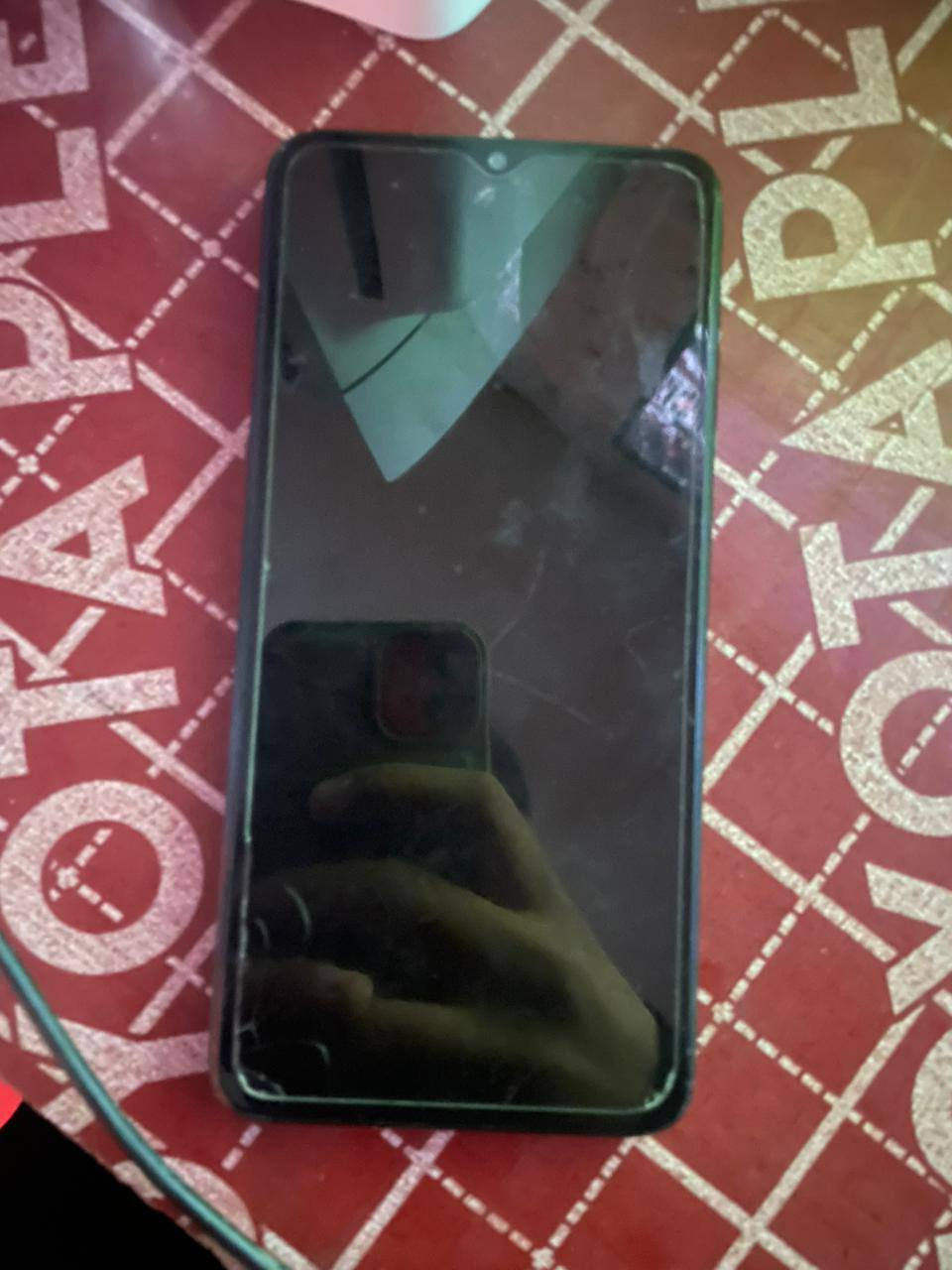 سلام عليكم جهاز للبيع ريدمي نوت 8 برو الجهاز نضيف كلشي ما مبدل مكاني بغداد الدوره تواصل ***********
