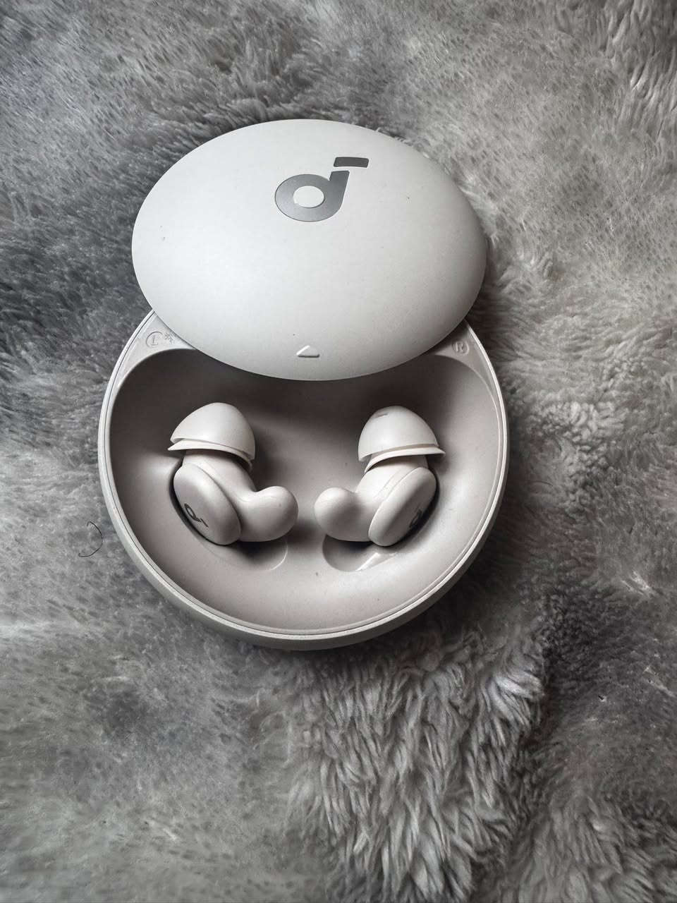 ايربود انكر مال نوم 

Sleep A20

نضافة 99 

السعر 35 الف


**إذا كنت صاحب هذا الإعلان وتريد حذفه لأي سبب، رجاءا أرسل رسالة إلى الدعم الفني**