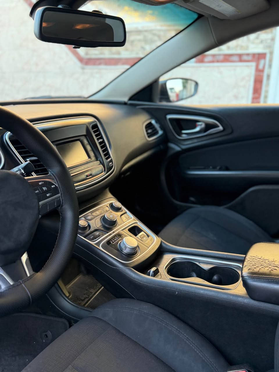 C200 2016 S
یەک پارجە و نیوی هەیە بی داخیلی ێرباگ بەس پەردە و ستیرن
گیرو محەرگ بەشەرت تەقەو رەقەی بە شەرت
 
سعر/٩٩ وەرەقەمەجالیکی کەم
***********
***********
شوین هەولێر أربيل, العراق
