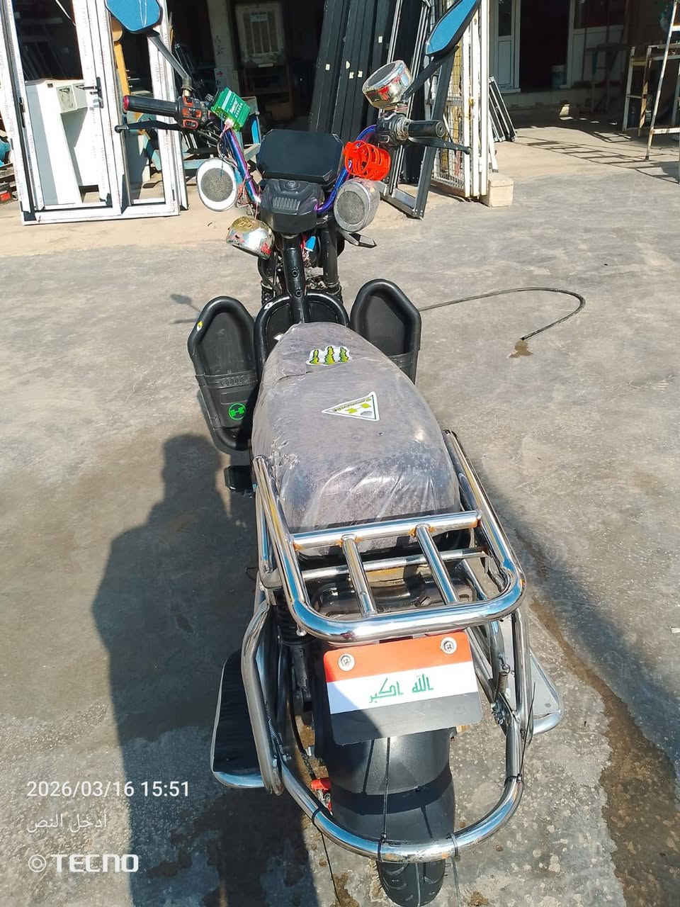 السلام عليكم دراجه جبلي ام ار موديل 2025دراجه حلوه ونضيفه بطاريات 6ثنين بيهم نفخه للبيع 600بيهه مجال للشراي الرقم الهاتف ***********
