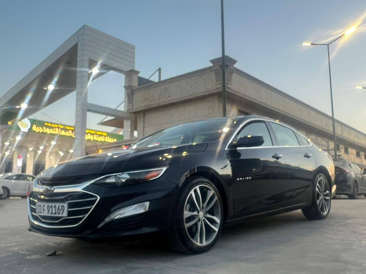 سلام عليكم لبيع ماليبو موديل 2023 بس دعاميه صبغ فقط وبيه بارد كلش قليل ويل بريمير اصلي تخم تأير جديد مكينه 1500 تيربو 
شاشه كامره رادار مثبت سرعه السعر 143 وبيه مجال قليل مكاني بغداد بلبياع الشرطه الخامسه 
ولشراي بي خير وتدلل ***********
